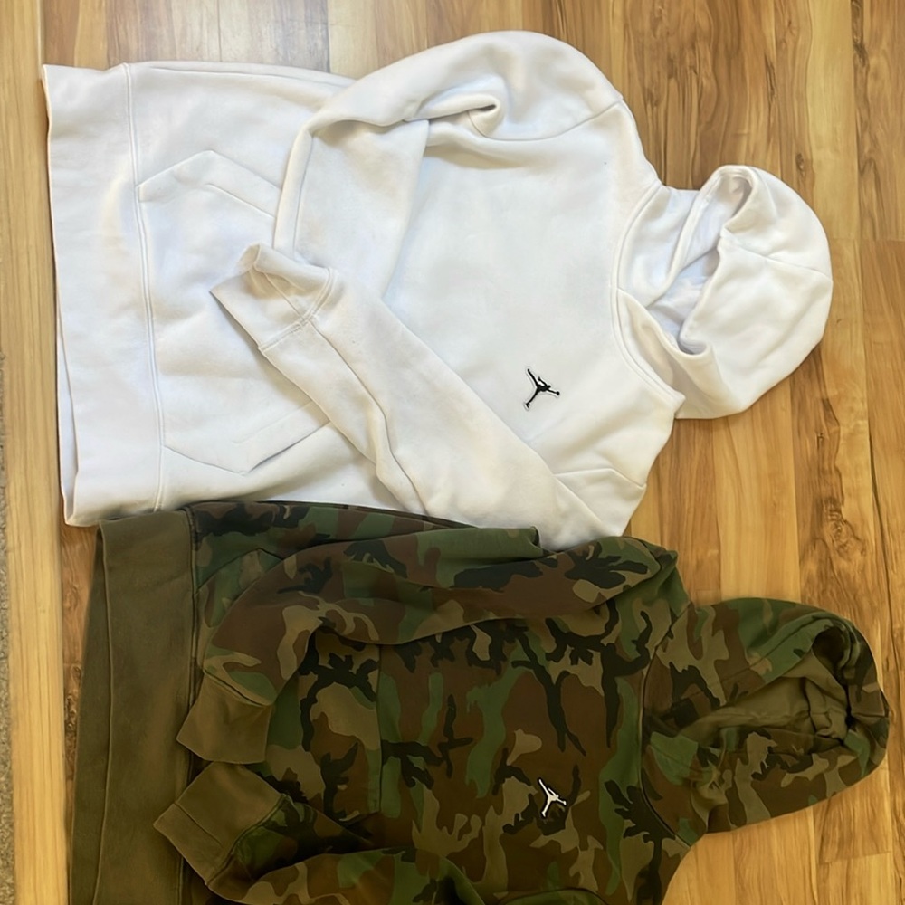 Nike Air Jordan Hoode Bundle-Boys Size Medium
